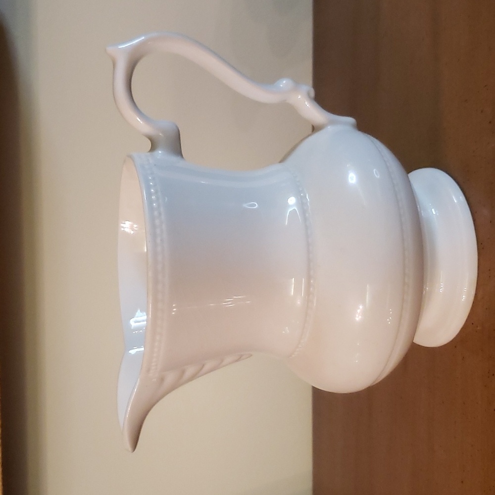 Vintage Lord Nelson Pottery England creamware Pitcher Jug EUC